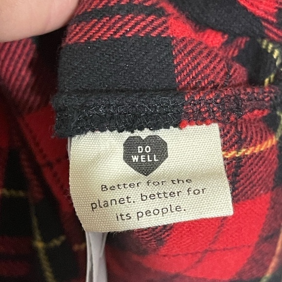 Madewell Classic Ex-Boyfriend Shirt in Red and Black Kirtling Plaid size Large - Picture 9 of 9